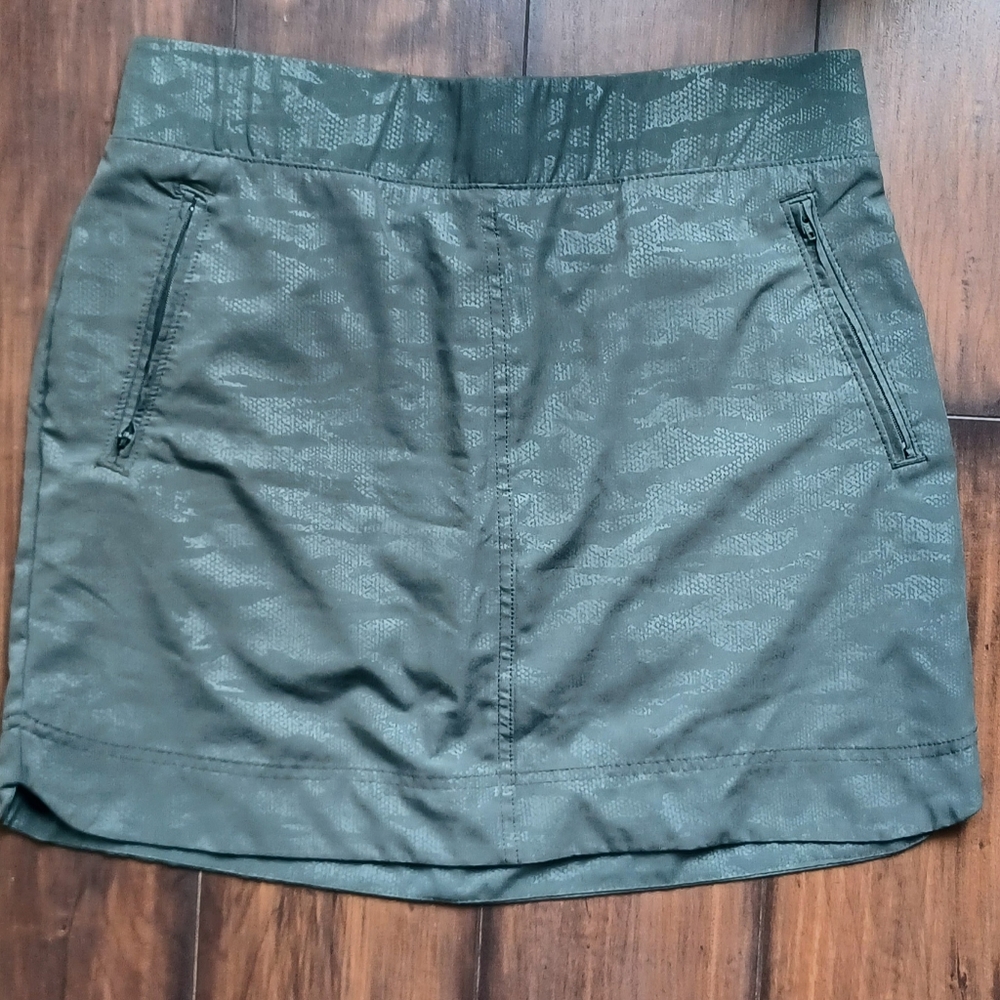 Orvis camo embossed travel skirt with shorts military tropical summer‎ travel